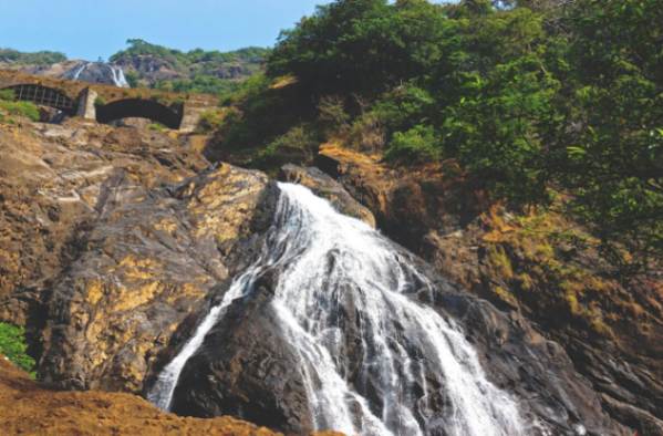 dudhsagar-family-package-4n-5d